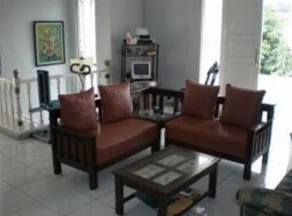 Bangka Bed And Breakfast Jakarta Luaran gambar
